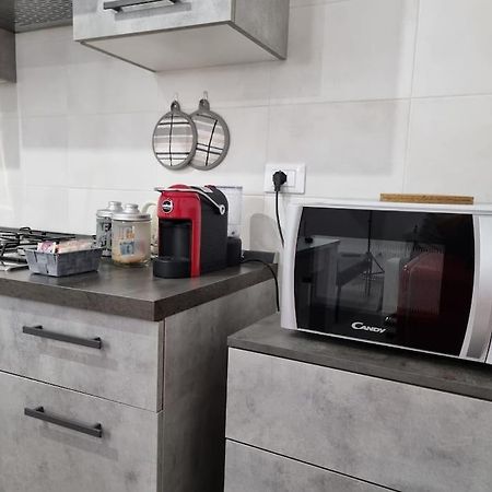 ל'אקווילה Casa Castello 63 Guest House מראה חיצוני תמונה