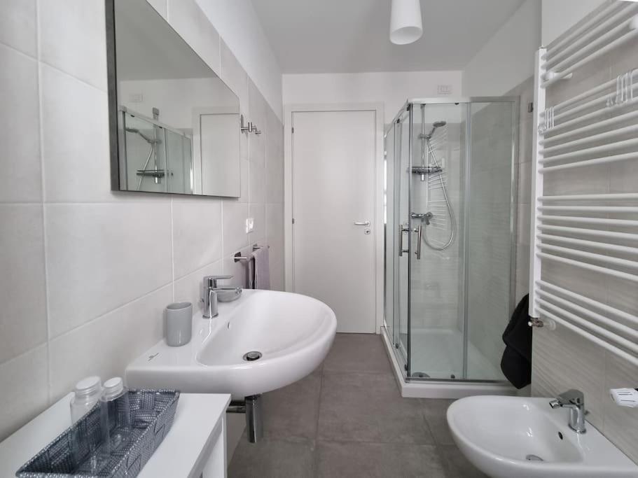 ל'אקווילה Casa Castello 63 Guest House מראה חיצוני תמונה